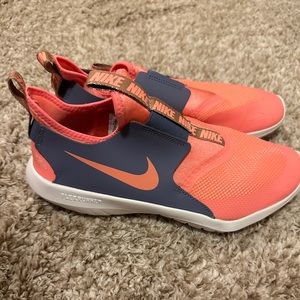 Nike flex runner